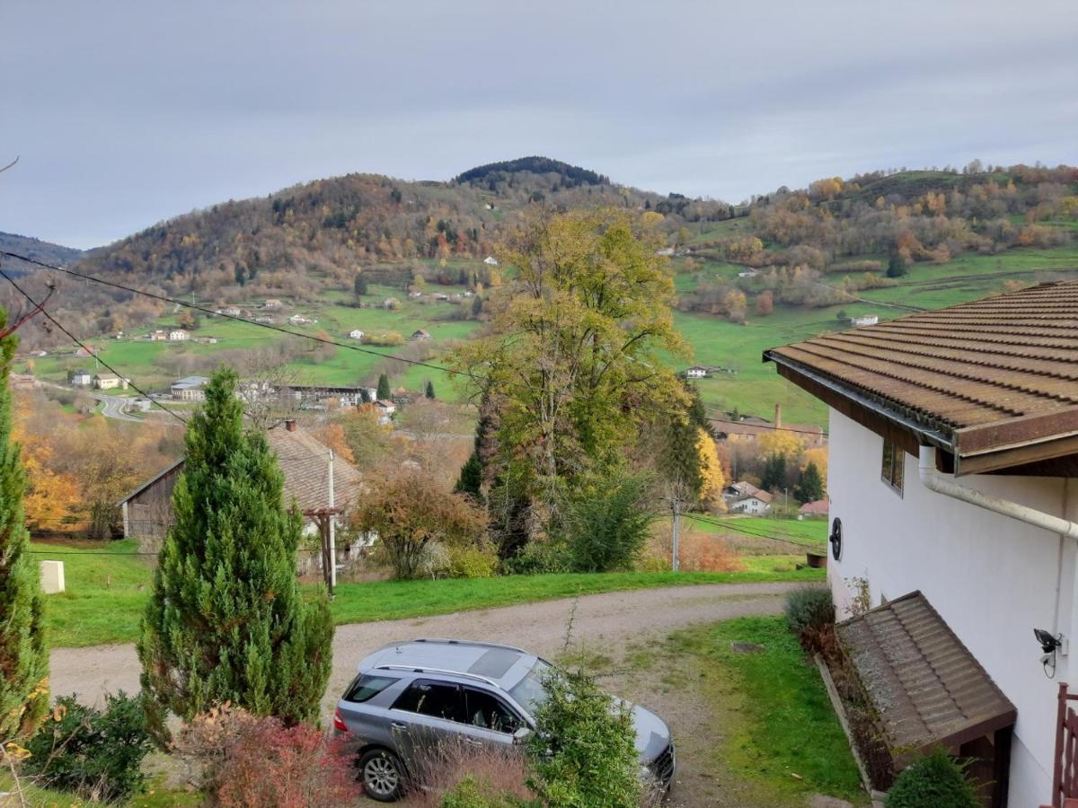 La Colline De Pam Apartment Cornimont Bagian luar foto